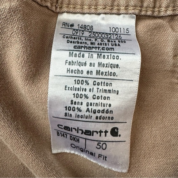 Carhartt Men’s size 50 shorts with tool pockets tan and grey lot of 2 pairs - Picture 2 of 8